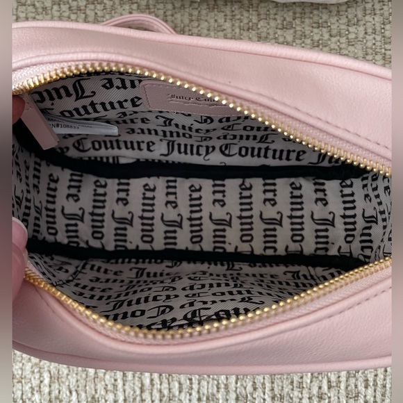 NWT Juicy Couture Crossbody Purse 
Pink 8” x 6” 
Never Used - Picture 5 of 7